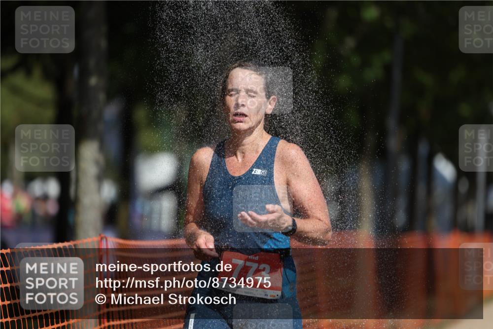 07.09.2025 - 19. Norderstedt Triathlon Michael Strokosch http://msf.ph/oto/8734975 07.09.2025 12:19:36 Laufen 773, 801, 1333 meine-sportfotos.de