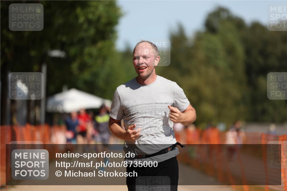 07.09.2025 - 19. Norderstedt Triathlon Michael Strokosch http://msf.ph/oto/8735000 07.09.2025 12:19:39 Laufen 773, 801 meine-sportfotos.de