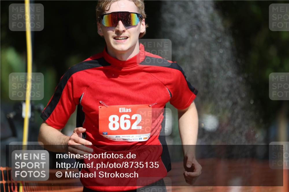 07.09.2025 - 19. Norderstedt Triathlon Michael Strokosch http://msf.ph/oto/8735135 07.09.2025 12:19:53 Laufen 215, 791, 815, 837, 862, 1265 meine-sportfotos.de