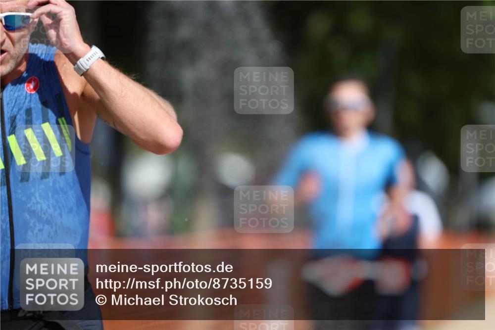 07.09.2025 - 19. Norderstedt Triathlon Michael Strokosch http://msf.ph/oto/8735159 07.09.2025 12:19:56 Laufen 215, 791, 815, 862 meine-sportfotos.de