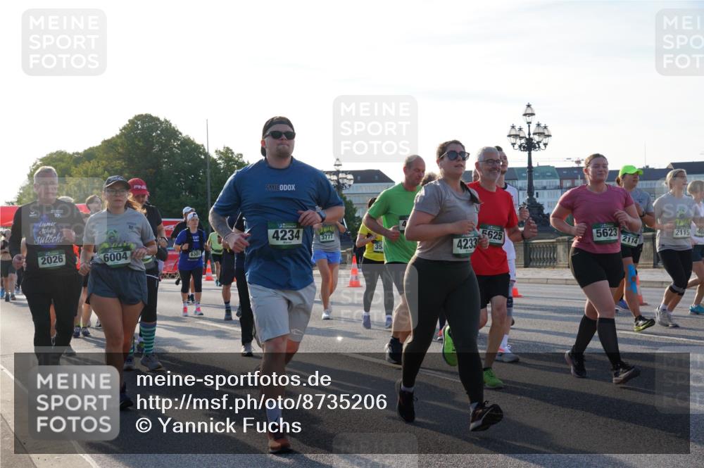 07.09.2025 - BARMER Alsterlauf Yannick Fuchs http://msf.ph/oto/8735206 07.09.2025 09:08:33 Laufen 4234, 2026, 6004, 6301, 3777, 35, 4233, 5625, 5623, 2114, 2115, 402 meine-sportfotos.de
