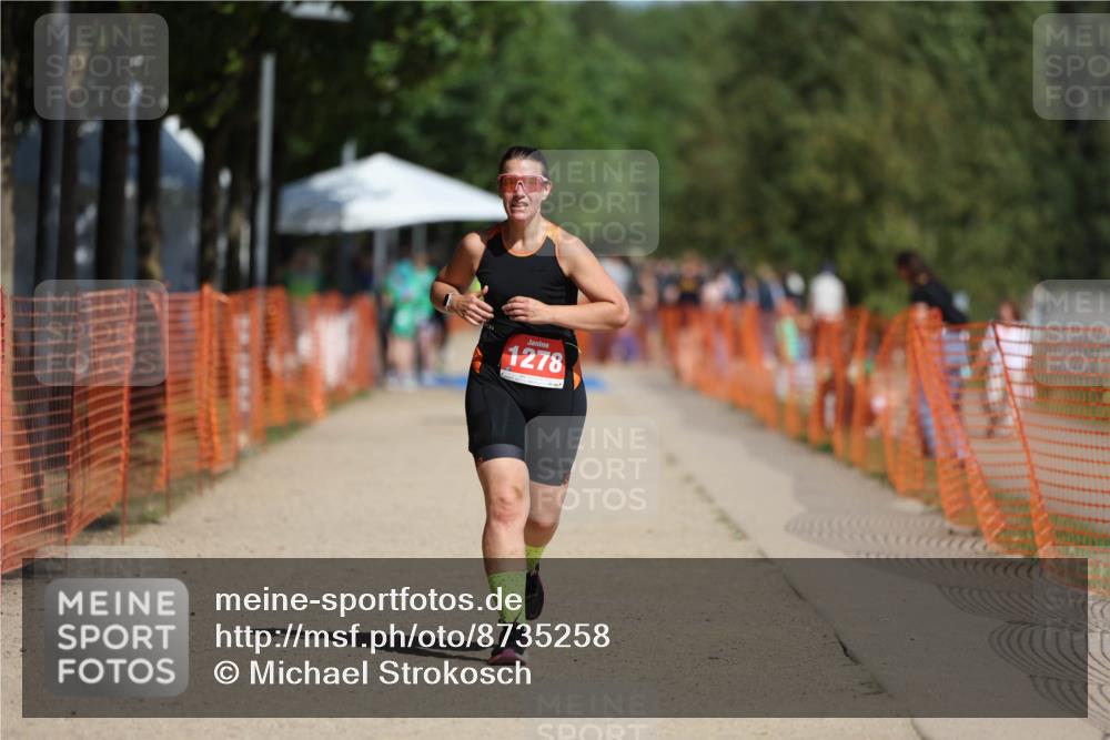 07.09.2025 - 19. Norderstedt Triathlon Michael Strokosch http://msf.ph/oto/8735258 07.09.2025 12:20:09 Laufen 140, 1225, 1278 meine-sportfotos.de
