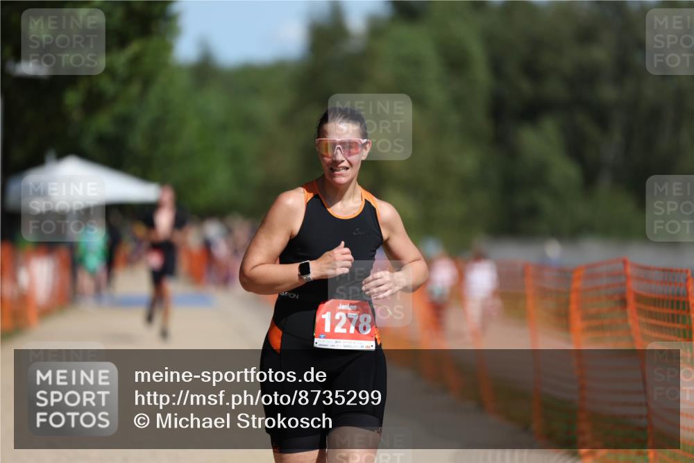 07.09.2025 - 19. Norderstedt Triathlon Michael Strokosch http://msf.ph/oto/8735299 07.09.2025 12:20:12 Laufen 140, 1278 meine-sportfotos.de
