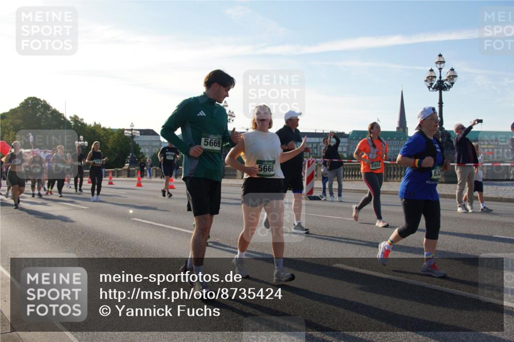 07.09.2025 - BARMER Alsterlauf Yannick Fuchs http://msf.ph/oto/8735424 07.09.2025 09:08:39 Laufen 5669, 4141, 2499, 3925, 26427, 5668, 5959, 630 meine-sportfotos.de