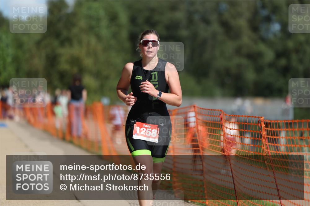 07.09.2025 - 19. Norderstedt Triathlon Michael Strokosch http://msf.ph/oto/8735556 07.09.2025 12:21:06 Laufen 168, 1258 meine-sportfotos.de