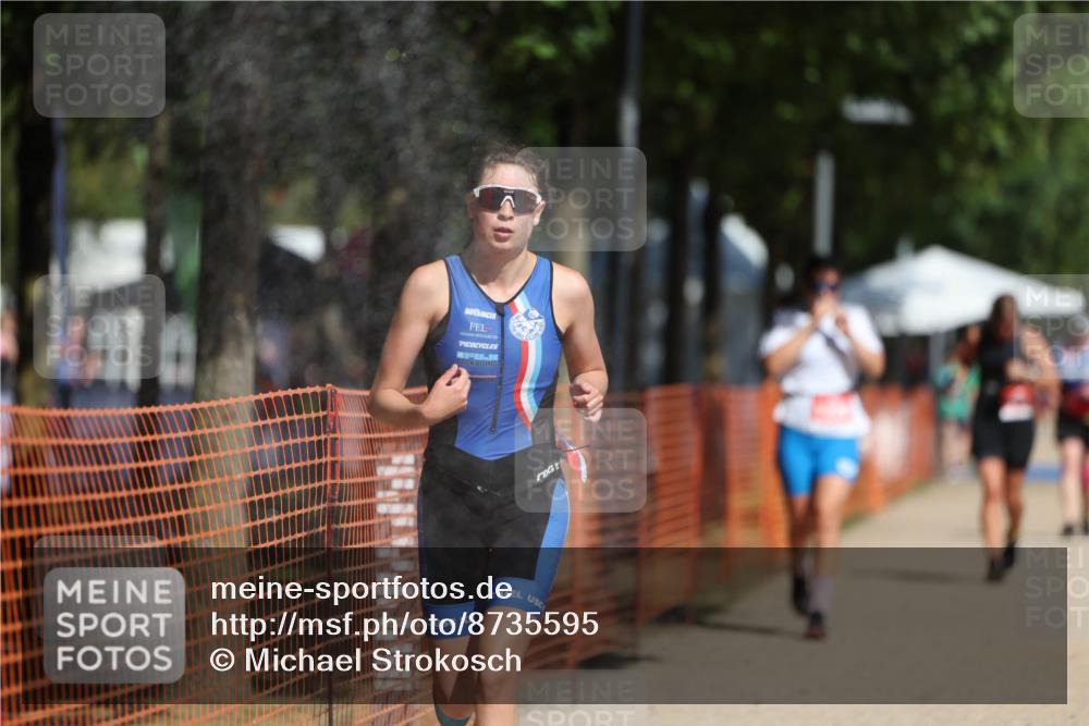 07.09.2025 - 19. Norderstedt Triathlon Michael Strokosch http://msf.ph/oto/8735595 07.09.2025 12:21:11 Laufen 168, 1220 meine-sportfotos.de