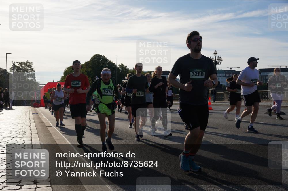 07.09.2025 - BARMER Alsterlauf Yannick Fuchs http://msf.ph/oto/8735624 07.09.2025 09:08:47 Laufen 848, 5305, 5378, 597, 4144, 3280, 9468, 4388 meine-sportfotos.de