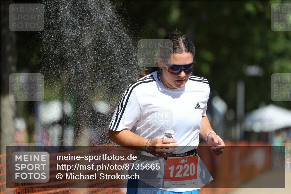 07.09.2025 - 19. Norderstedt Triathlon Michael Strokosch http://msf.ph/oto/8735665 07.09.2025 12:21:17 Laufen 233, 845, 1220 meine-sportfotos.de