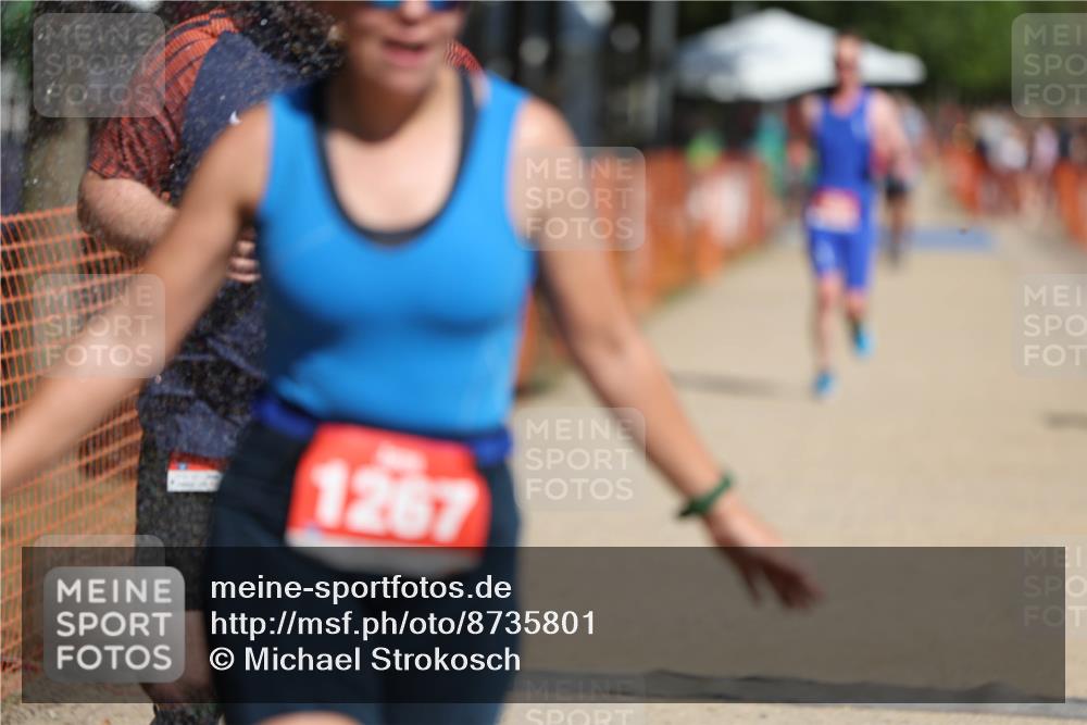 07.09.2025 - 19. Norderstedt Triathlon Michael Strokosch http://msf.ph/oto/8735801 07.09.2025 12:21:50 Laufen 190, 782, 1228, 1267 meine-sportfotos.de