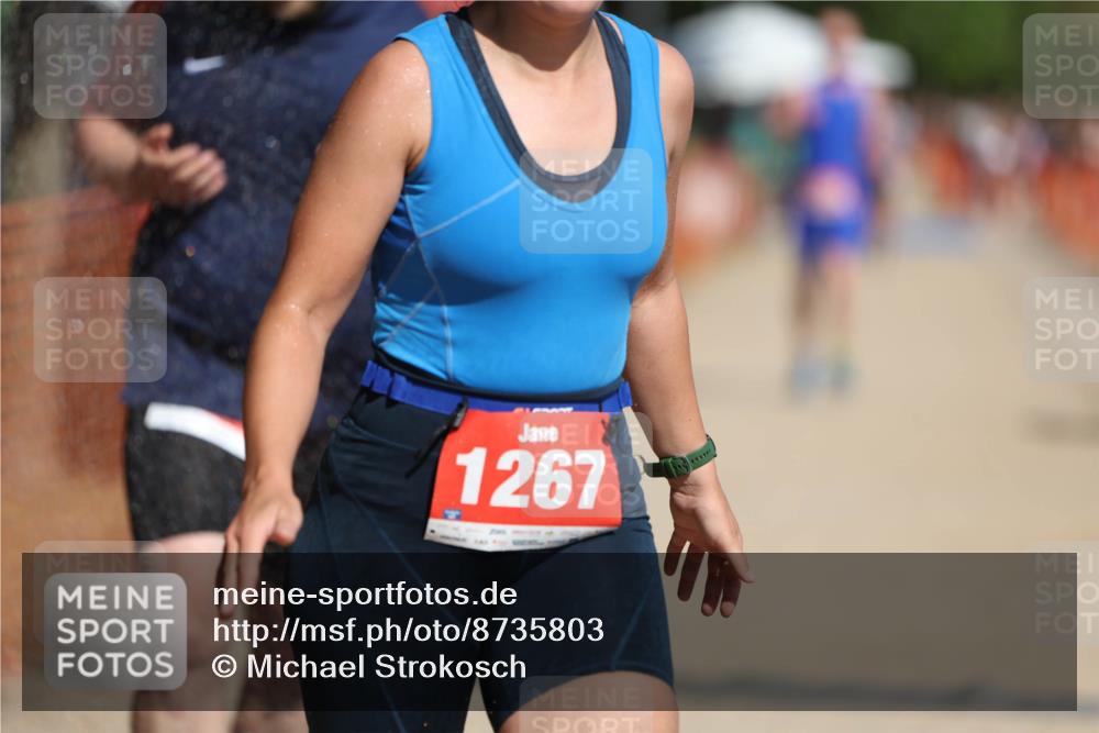 07.09.2025 - 19. Norderstedt Triathlon Michael Strokosch http://msf.ph/oto/8735803 07.09.2025 12:21:50 Laufen 190, 782, 1228, 1267 meine-sportfotos.de