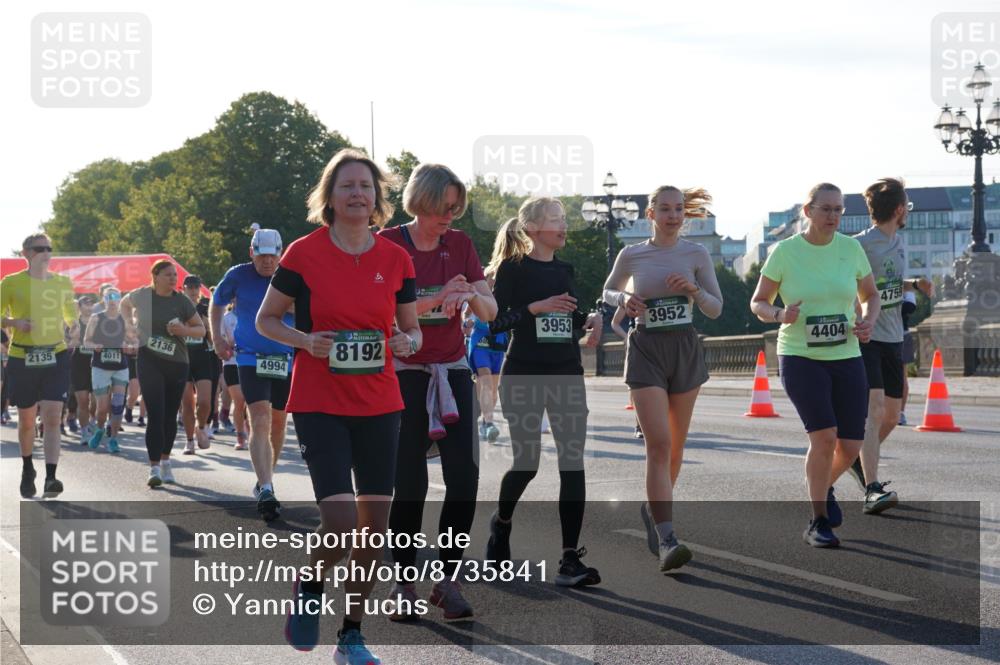 07.09.2025 - BARMER Alsterlauf Yannick Fuchs http://msf.ph/oto/8735841 07.09.2025 09:08:53 Laufen 3953, 2135, 4011, 2136, 4994, 8192, 3952, 4404, 4759 meine-sportfotos.de