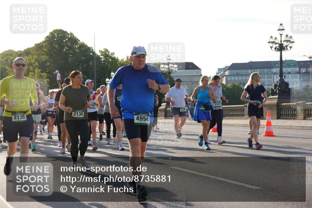07.09.2025 - BARMER Alsterlauf Yannick Fuchs http://msf.ph/oto/8735881 07.09.2025 09:08:56 Laufen 2135, 2136, 887, 58, 3307, 68, 2239, 4994 meine-sportfotos.de