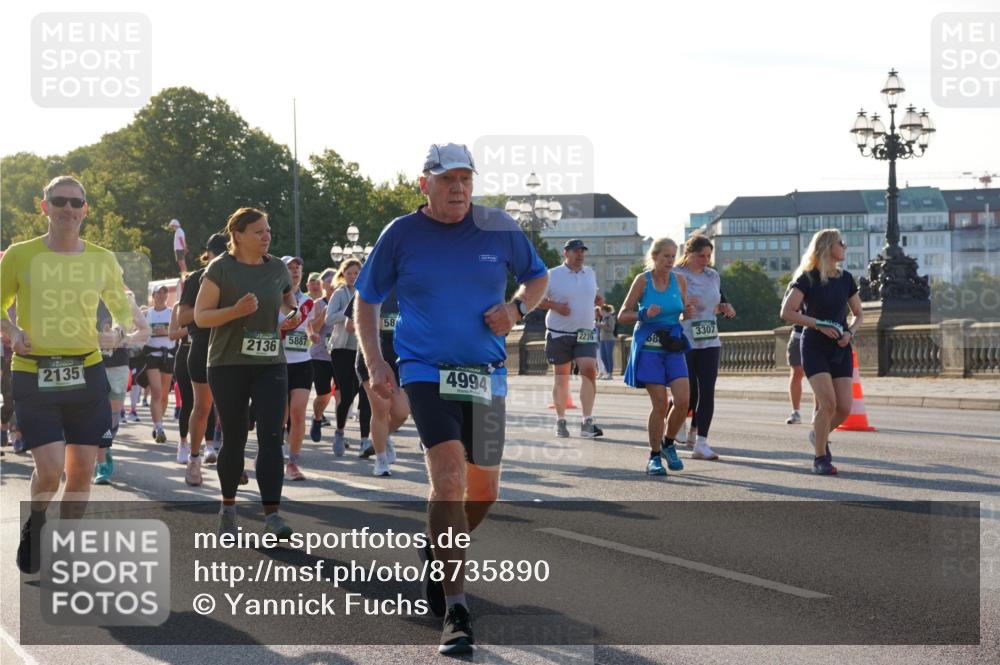 07.09.2025 - BARMER Alsterlauf Yannick Fuchs http://msf.ph/oto/8735890 07.09.2025 09:08:56 Laufen 2136, 2135, 5887, 58, 4994, 681, 3307 meine-sportfotos.de