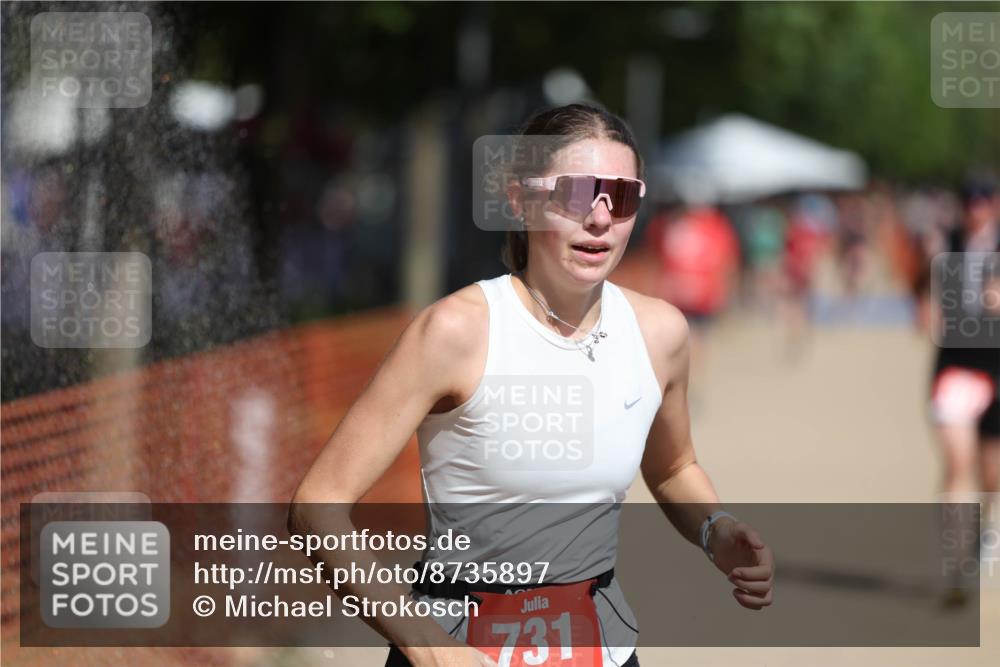 07.09.2025 - 19. Norderstedt Triathlon Michael Strokosch http://msf.ph/oto/8735897 07.09.2025 12:22:23 Laufen 146, 731, 1272 meine-sportfotos.de