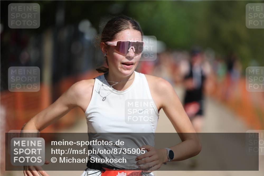 07.09.2025 - 19. Norderstedt Triathlon Michael Strokosch http://msf.ph/oto/8735905 07.09.2025 12:22:23 Laufen 146, 731, 1272 meine-sportfotos.de