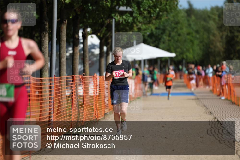 07.09.2025 - 19. Norderstedt Triathlon Michael Strokosch http://msf.ph/oto/8735957 07.09.2025 10:52:17 Laufen 86, 1130 meine-sportfotos.de