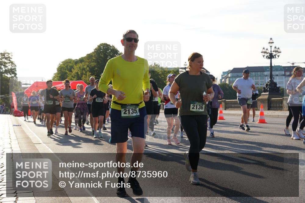 07.09.2025 - BARMER Alsterlauf Yannick Fuchs http://msf.ph/oto/8735960 07.09.2025 09:08:58 Laufen 3293, 3295, 563, 4029, 2135, 33, 2230, 2136 meine-sportfotos.de