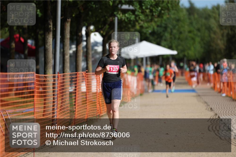 07.09.2025 - 19. Norderstedt Triathlon Michael Strokosch http://msf.ph/oto/8736006 07.09.2025 10:52:18 Laufen 86, 1130 meine-sportfotos.de