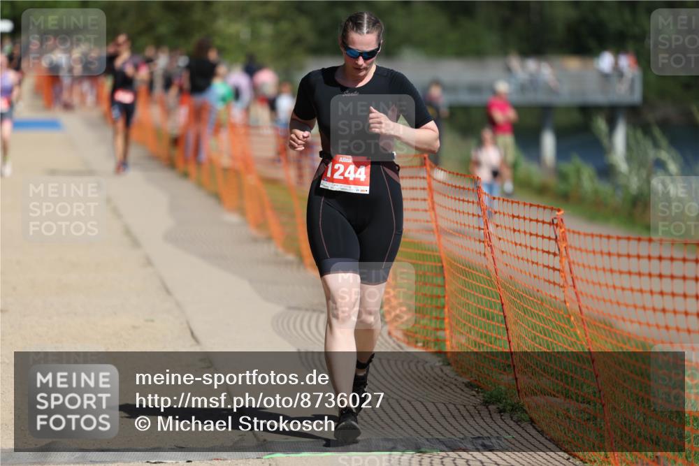 07.09.2025 - 19. Norderstedt Triathlon Michael Strokosch http://msf.ph/oto/8736027 07.09.2025 12:22:45 Laufen 253, 1244 meine-sportfotos.de