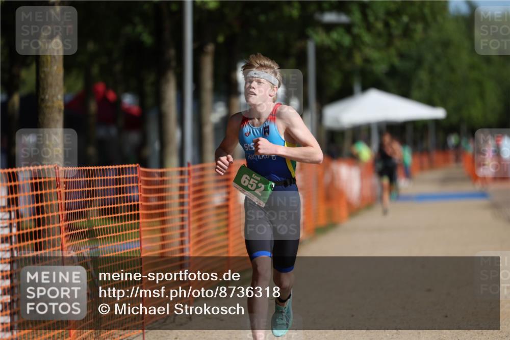 07.09.2025 - 19. Norderstedt Triathlon Michael Strokosch http://msf.ph/oto/8736318 07.09.2025 10:52:29 Laufen 84, 652 meine-sportfotos.de