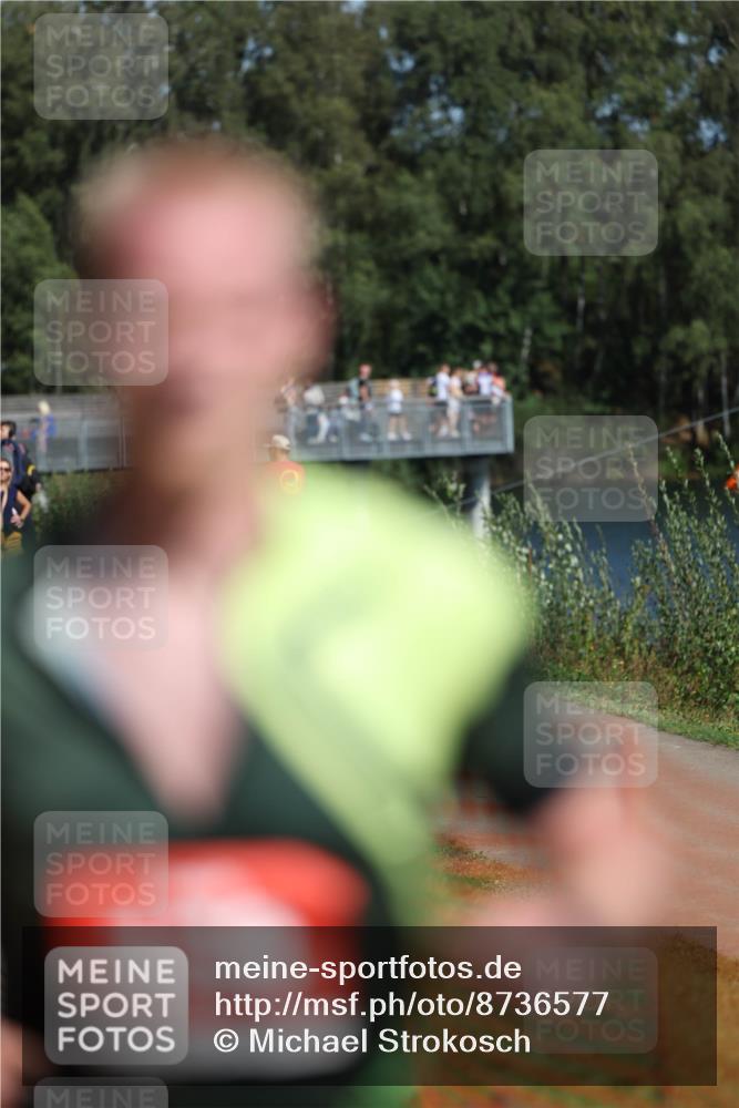 07.09.2025 - 19. Norderstedt Triathlon Michael Strokosch http://msf.ph/oto/8736577 07.09.2025 12:24:03 Laufen 138, 281, 1288 meine-sportfotos.de