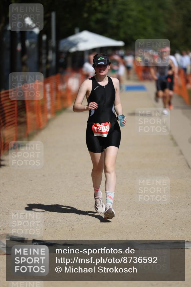 07.09.2025 - 19. Norderstedt Triathlon Michael Strokosch http://msf.ph/oto/8736592 07.09.2025 12:24:08 Laufen 151, 1288 meine-sportfotos.de