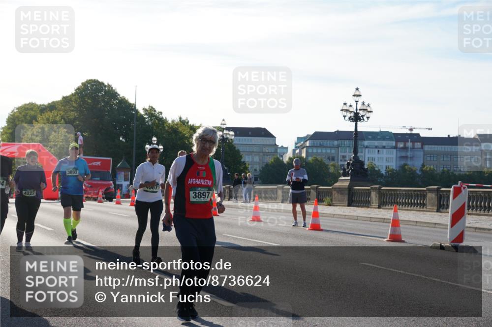 07.09.2025 - BARMER Alsterlauf Yannick Fuchs http://msf.ph/oto/8736624 07.09.2025 09:09:23 Laufen 4222, 3093, 3897 meine-sportfotos.de