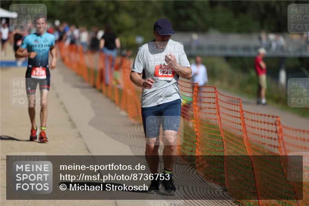07.09.2025 - 19. Norderstedt Triathlon Michael Strokosch http://msf.ph/oto/8736753 07.09.2025 12:24:37 Laufen 720, 826, 1239 meine-sportfotos.de
