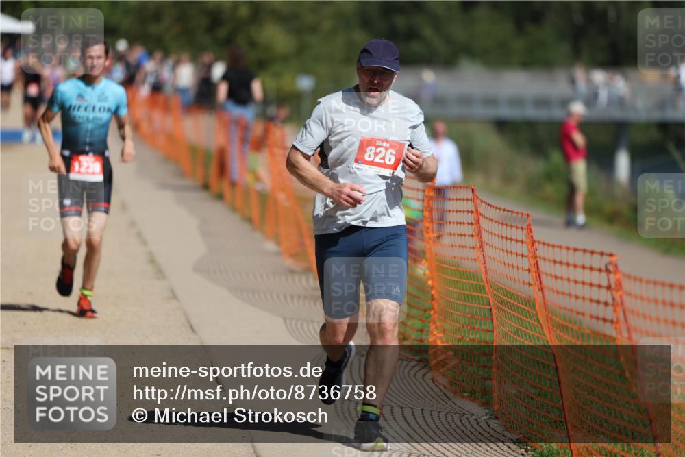 07.09.2025 - 19. Norderstedt Triathlon Michael Strokosch http://msf.ph/oto/8736758 07.09.2025 12:24:37 Laufen 720, 826, 1239 meine-sportfotos.de