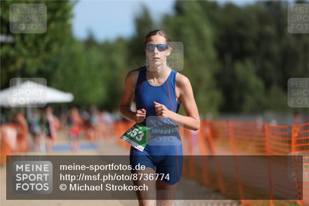 07.09.2025 - 19. Norderstedt Triathlon Michael Strokosch http://msf.ph/oto/8736774 07.09.2025 10:53:34 Laufen 653, 684 meine-sportfotos.de