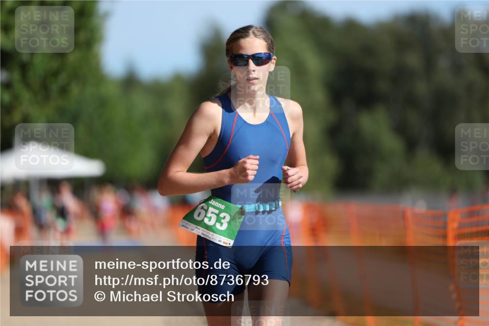 07.09.2025 - 19. Norderstedt Triathlon Michael Strokosch http://msf.ph/oto/8736793 07.09.2025 10:53:34 Laufen 653, 684 meine-sportfotos.de