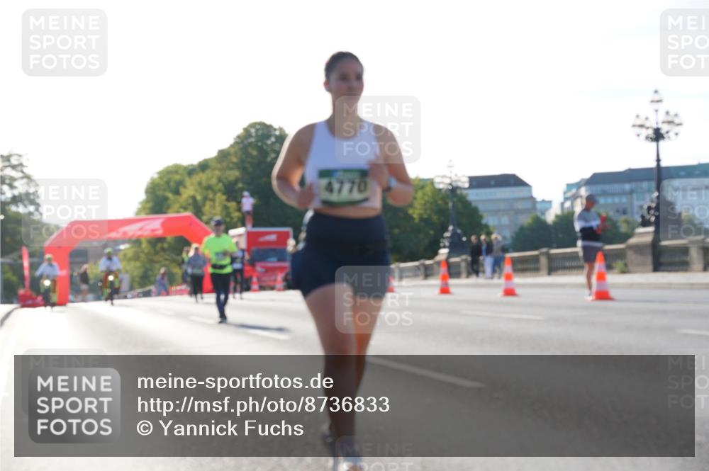 07.09.2025 - BARMER Alsterlauf Yannick Fuchs http://msf.ph/oto/8736833 07.09.2025 09:09:37 Laufen 4770 meine-sportfotos.de