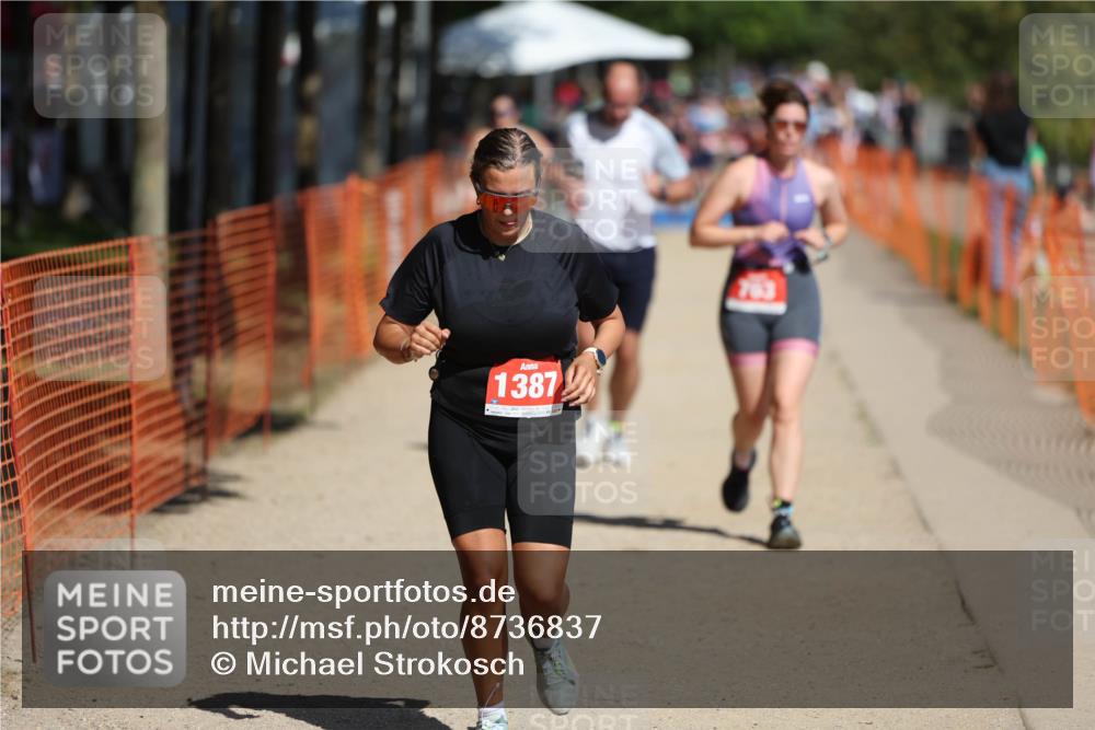 07.09.2025 - 19. Norderstedt Triathlon Michael Strokosch http://msf.ph/oto/8736837 07.09.2025 12:24:59 Laufen 763, 861, 1387 meine-sportfotos.de