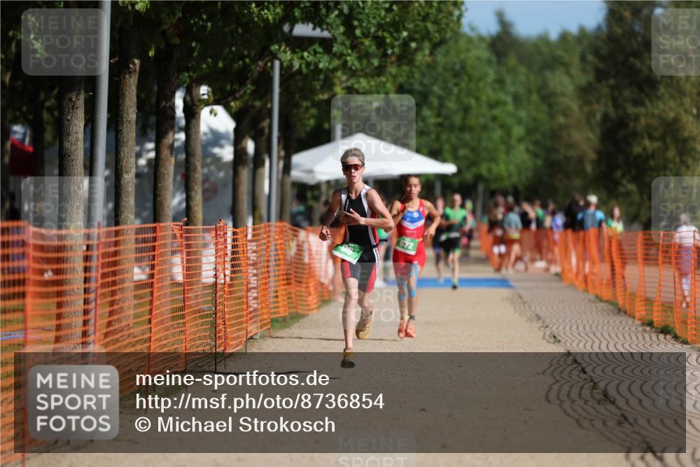 07.09.2025 - 19. Norderstedt Triathlon Michael Strokosch http://msf.ph/oto/8736854 07.09.2025 10:53:40 Laufen 96, 672 meine-sportfotos.de