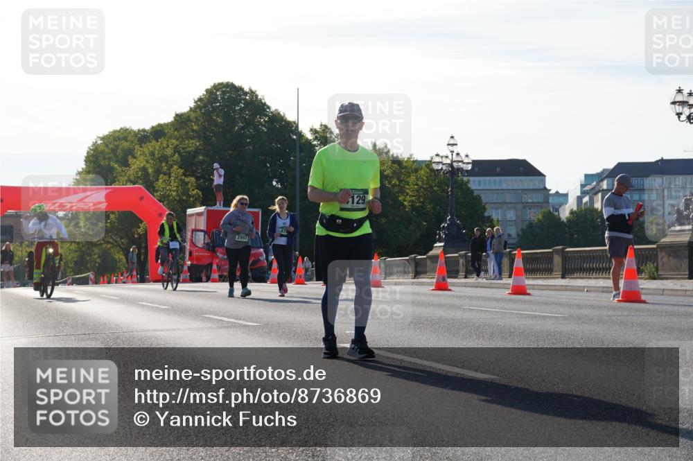 07.09.2025 - BARMER Alsterlauf Yannick Fuchs http://msf.ph/oto/8736869 07.09.2025 09:09:43 Laufen 2997, 478, 129 meine-sportfotos.de