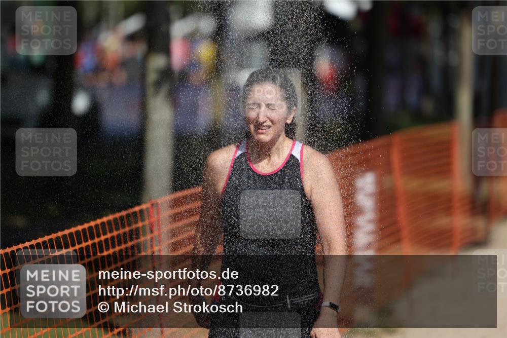 07.09.2025 - 19. Norderstedt Triathlon Michael Strokosch http://msf.ph/oto/8736982 07.09.2025 12:25:16 Laufen 299, 1367, 1380 meine-sportfotos.de