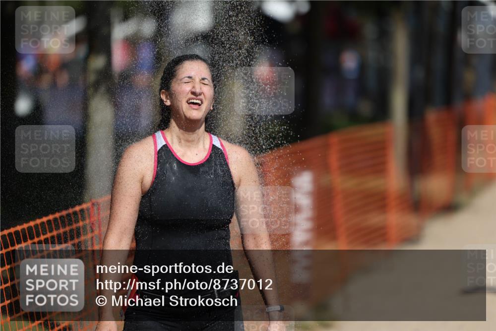 07.09.2025 - 19. Norderstedt Triathlon Michael Strokosch http://msf.ph/oto/8737012 07.09.2025 12:25:18 Laufen 299, 1327, 1367, 1380 meine-sportfotos.de