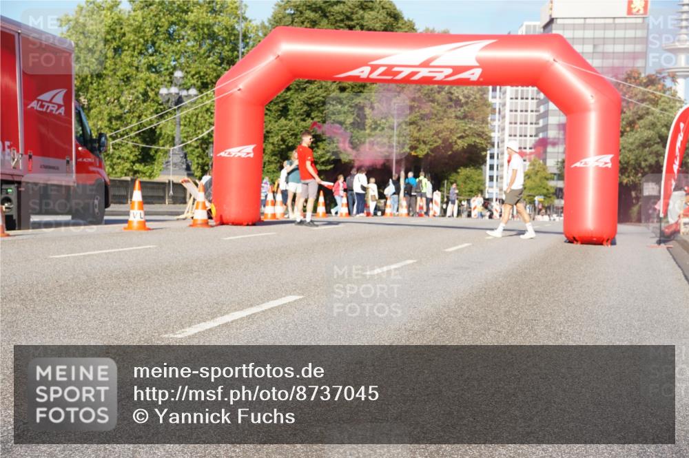 07.09.2025 - BARMER Alsterlauf Yannick Fuchs http://msf.ph/oto/8737045 07.09.2025 09:22:25 Laufen  meine-sportfotos.de