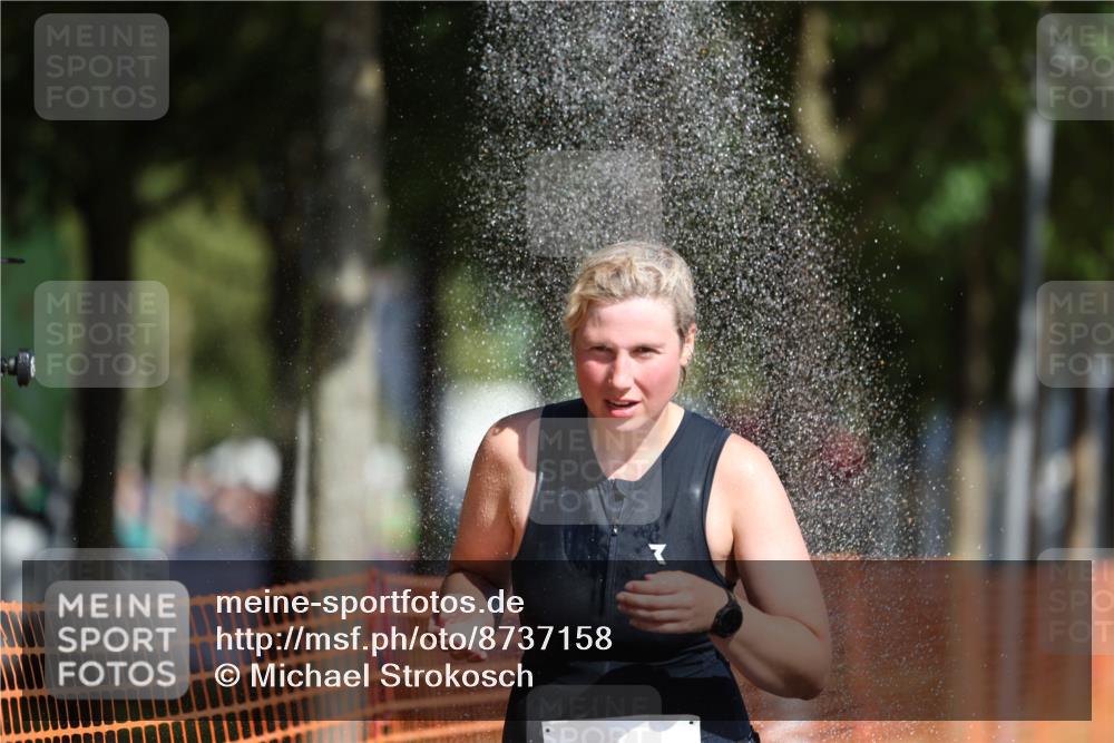 07.09.2025 - 19. Norderstedt Triathlon Michael Strokosch http://msf.ph/oto/8737158 07.09.2025 11:48:38 Laufen 231, 1341 meine-sportfotos.de