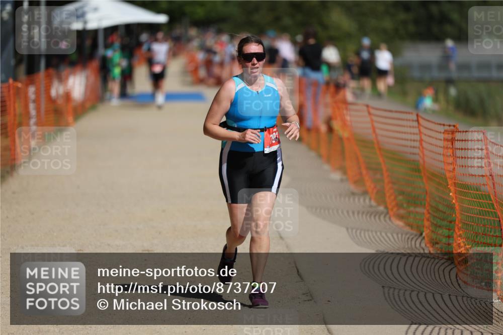 07.09.2025 - 19. Norderstedt Triathlon Michael Strokosch http://msf.ph/oto/8737207 07.09.2025 12:25:34 Laufen 136, 727, 793 meine-sportfotos.de