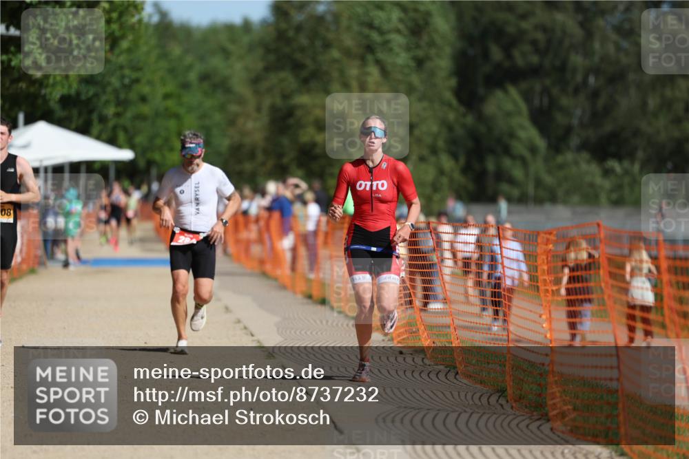 07.09.2025 - 19. Norderstedt Triathlon Michael Strokosch http://msf.ph/oto/8737232 07.09.2025 11:48:42 Laufen 231, 284, 1208 meine-sportfotos.de