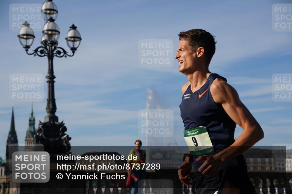 07.09.2025 - BARMER Alsterlauf Yannick Fuchs http://msf.ph/oto/8737289 07.09.2025 09:23:02 Laufen 9 meine-sportfotos.de
