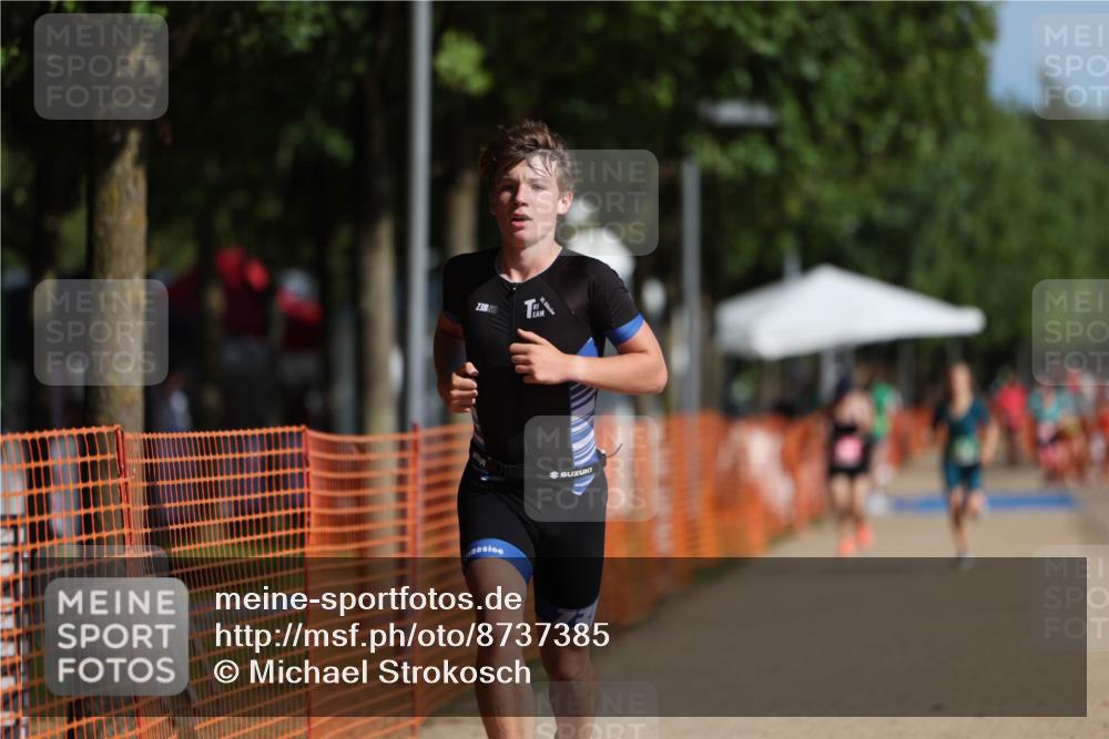 07.09.2025 - 19. Norderstedt Triathlon Michael Strokosch http://msf.ph/oto/8737385 07.09.2025 10:53:56 Laufen 87, 93 meine-sportfotos.de
