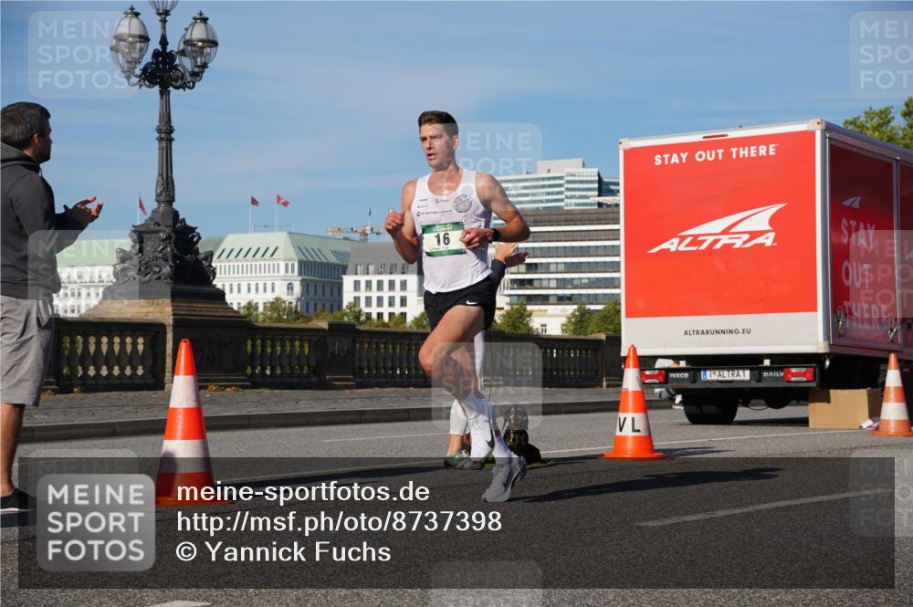 07.09.2025 - BARMER Alsterlauf Yannick Fuchs http://msf.ph/oto/8737398 07.09.2025 09:23:44 Laufen 16, 1 meine-sportfotos.de
