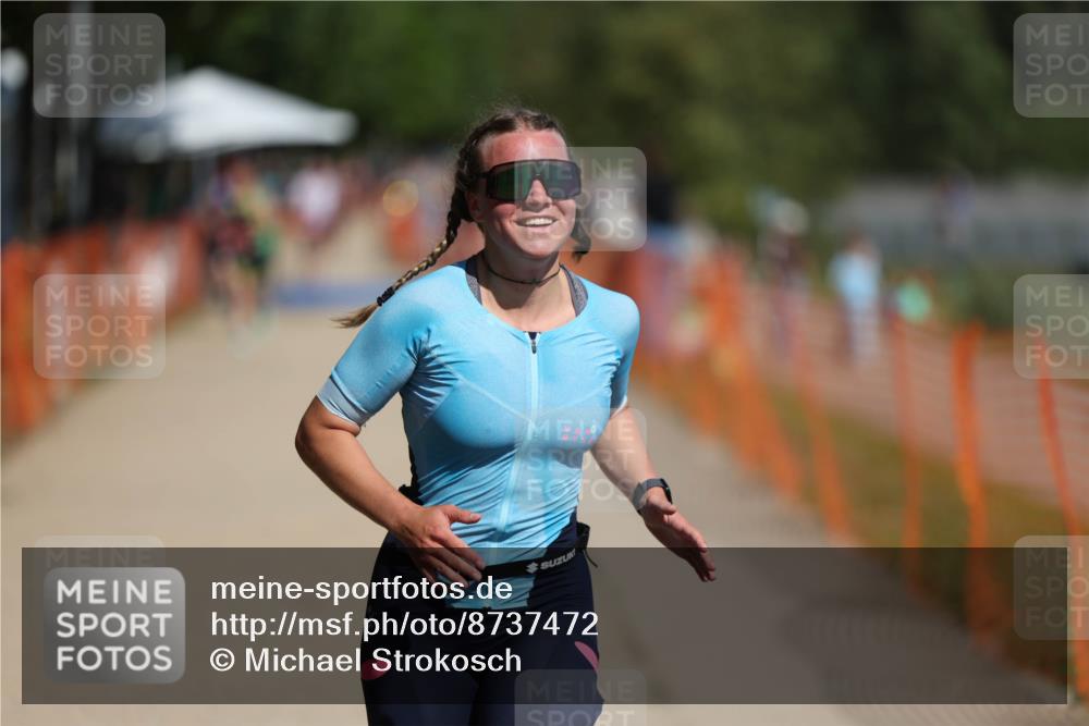 07.09.2025 - 19. Norderstedt Triathlon Michael Strokosch http://msf.ph/oto/8737472 07.09.2025 12:25:59 Laufen 699 meine-sportfotos.de