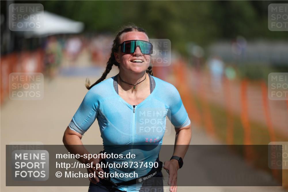 07.09.2025 - 19. Norderstedt Triathlon Michael Strokosch http://msf.ph/oto/8737490 07.09.2025 12:26:00 Laufen 699 meine-sportfotos.de