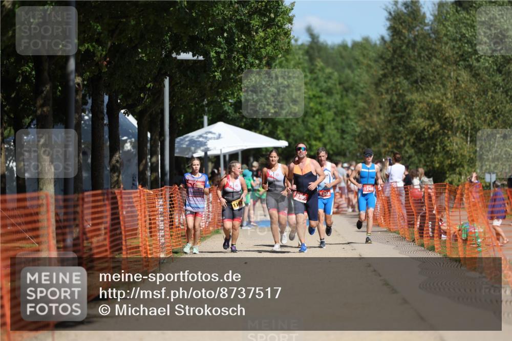 07.09.2025 - 19. Norderstedt Triathlon Michael Strokosch http://msf.ph/oto/8737517 07.09.2025 12:28:20 Laufen  meine-sportfotos.de