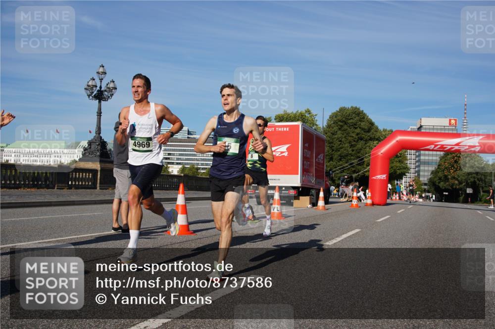 07.09.2025 - BARMER Alsterlauf Yannick Fuchs http://msf.ph/oto/8737586 07.09.2025 09:23:54 Laufen 4969, 8 meine-sportfotos.de