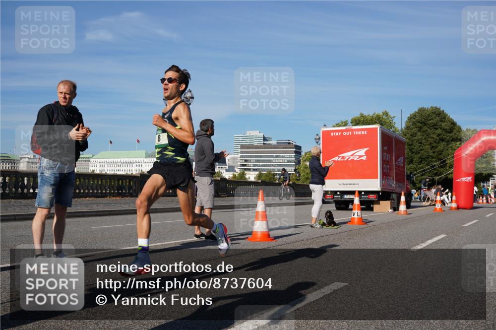 07.09.2025 - BARMER Alsterlauf Yannick Fuchs http://msf.ph/oto/8737604 07.09.2025 09:23:54 Laufen 8 meine-sportfotos.de