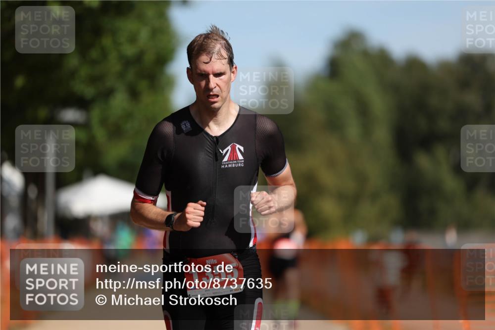 07.09.2025 - 19. Norderstedt Triathlon Michael Strokosch http://msf.ph/oto/8737635 07.09.2025 11:49:08 Laufen 196, 1278, 1355, 1394 meine-sportfotos.de